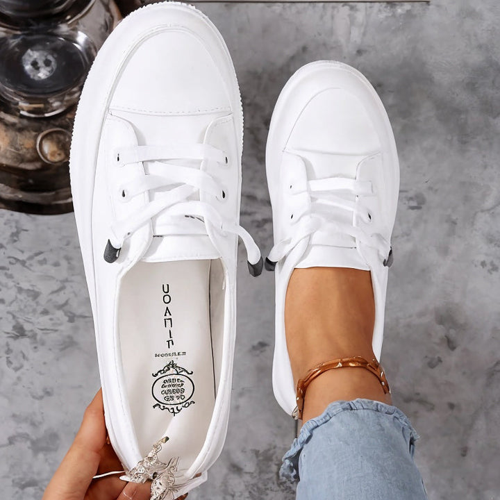 Blanc | Low Profile Lace-Up Flatform Women's Sneakers