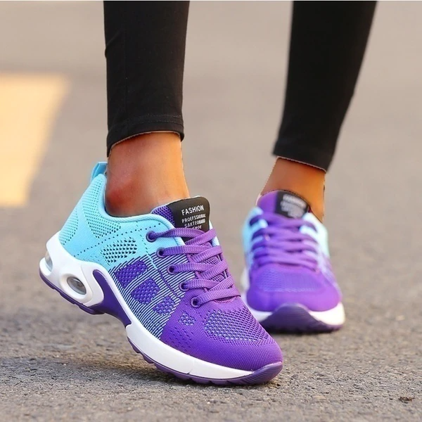 Air Stride | Mesh Knit Lace-Up Women's Sneakers
