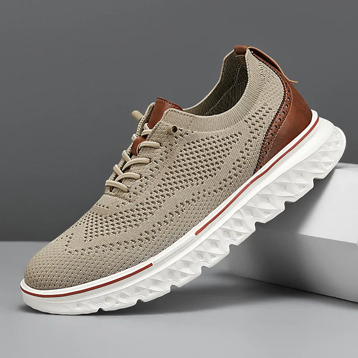 Stride | Flyknit Lace-Up Men's Sneakers with Leather Heel Panel