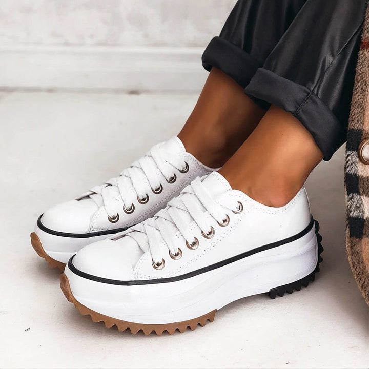 Alice | Contrast Toe Cap Serrated Platform Women's Sneakers