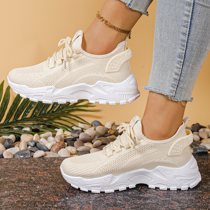 Pebble | Chunky Sole Mesh Knit Lace-Up Women's Sneakers