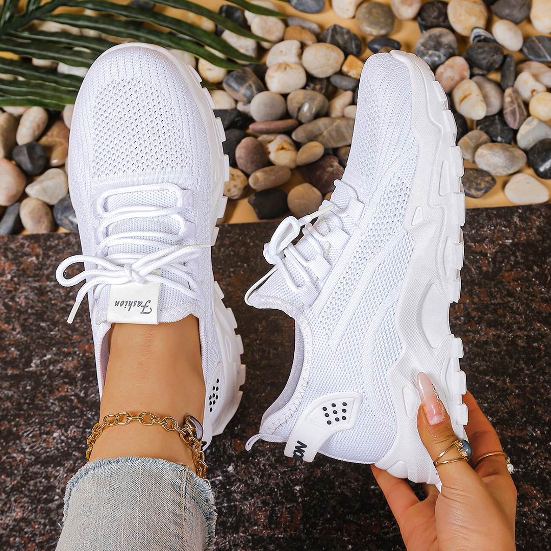 Pebble | Chunky Sole Mesh Knit Lace-Up Women's Sneakers