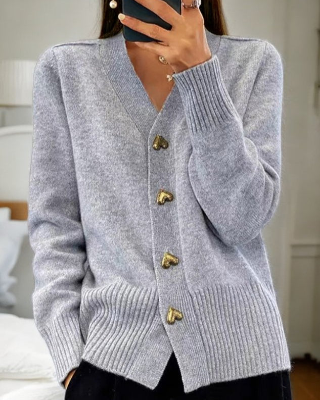 Evie | Women's Knitted Cardigan V-Neck Heart Button
