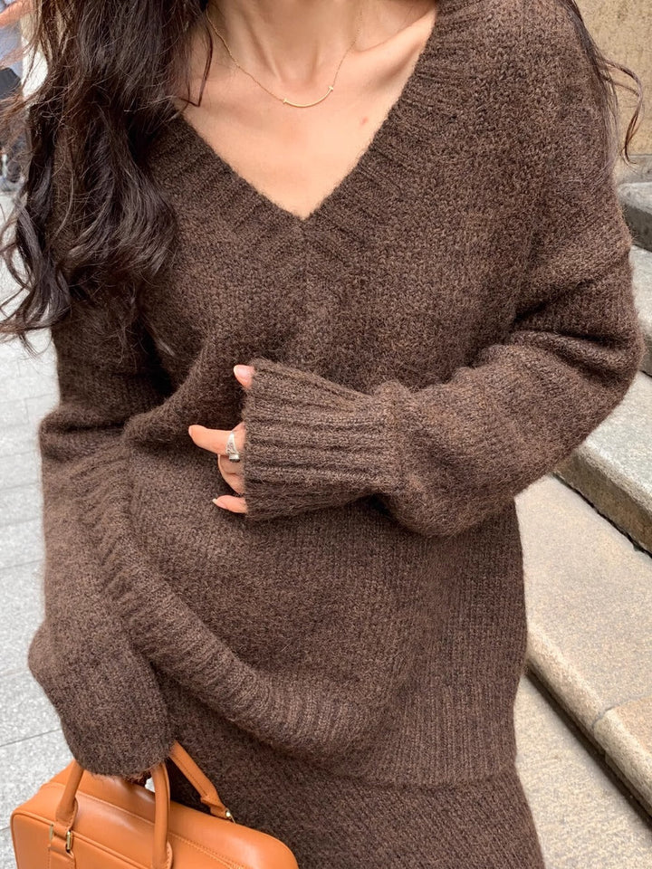 Zara | Women's Knitted Co-ord Set Mohair V-Neck Flare