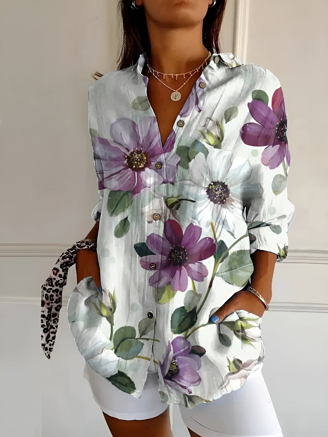 Vinetrail | Delicate Floral Vine Print Tunic Blouse