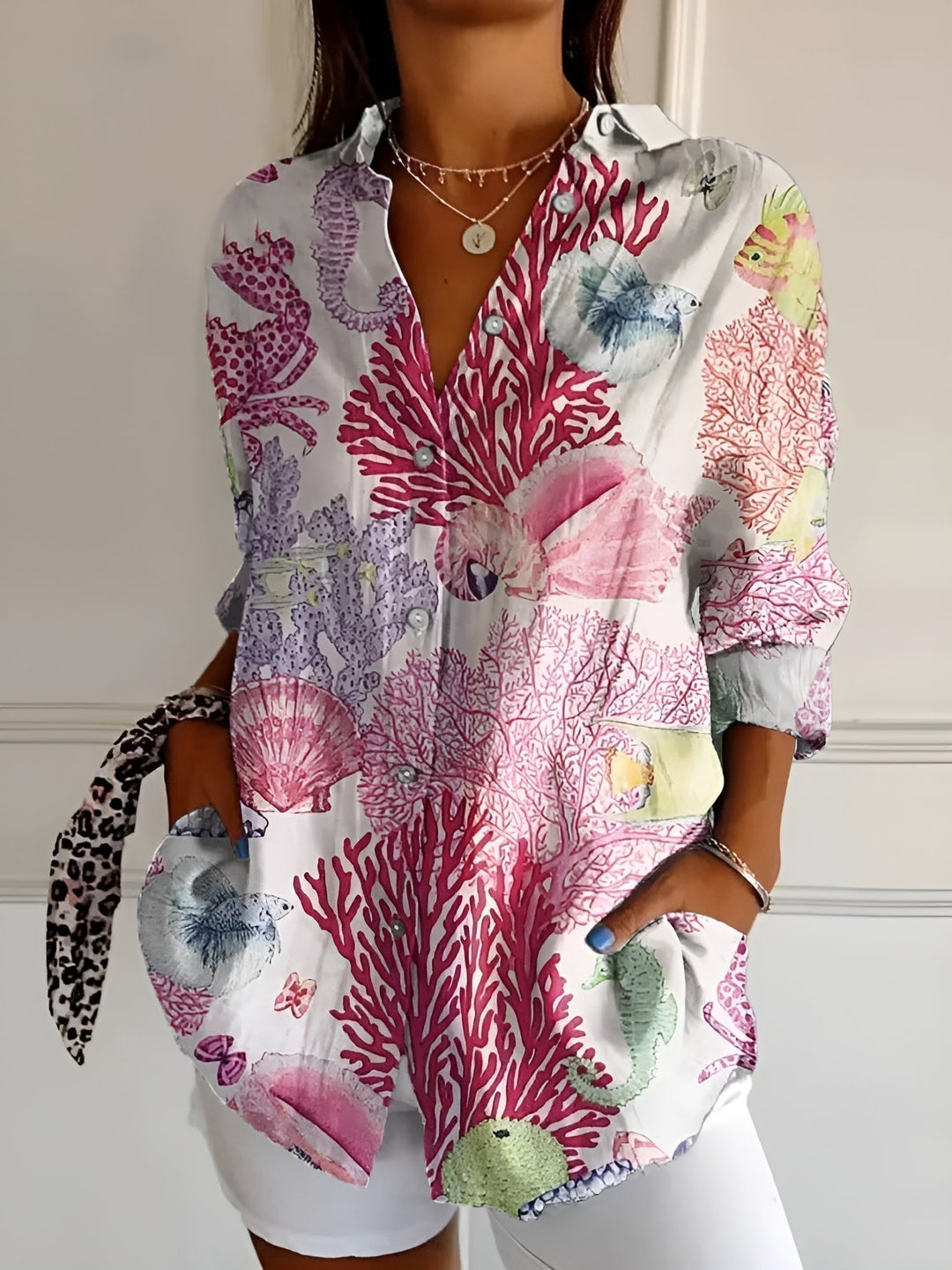 Vinetrail | Delicate Floral Vine Print Tunic Blouse